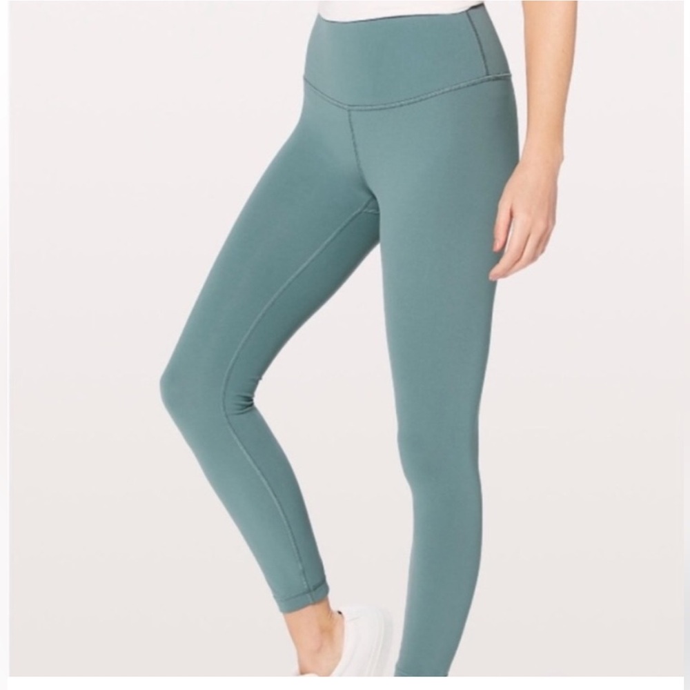Lululemon Mystic Green 25’ Under Wunder pant leggings size 2